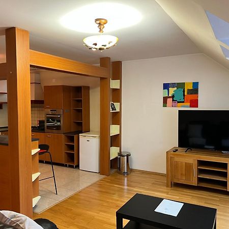 Dependance Patriot Trnava Hotel Ngoại thất bức ảnh