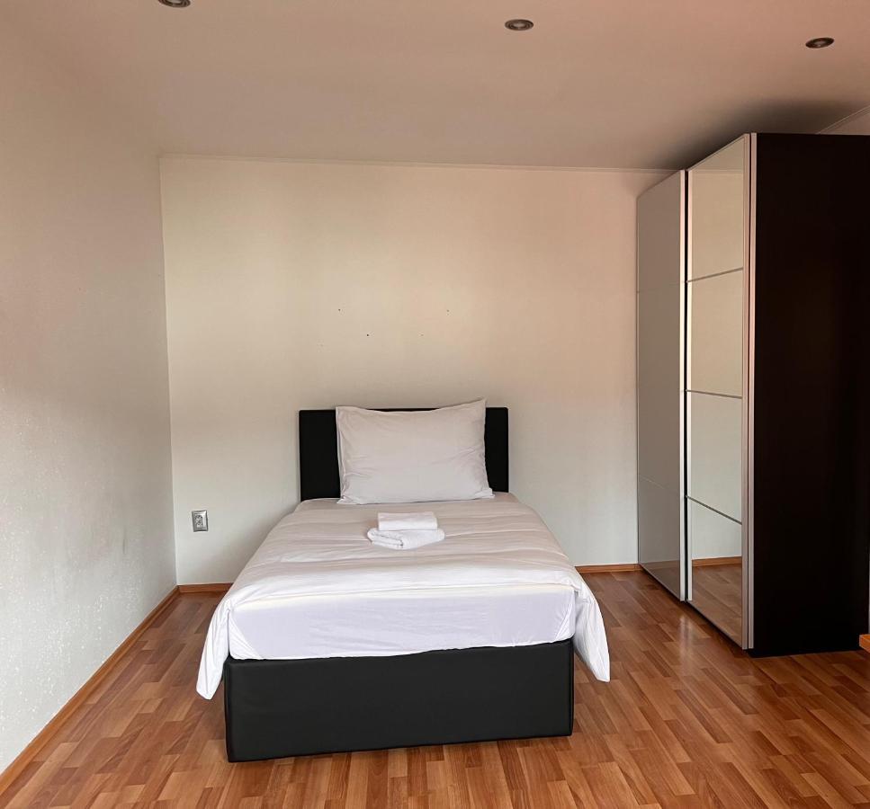 Dependance Patriot Trnava Hotel Ngoại thất bức ảnh
