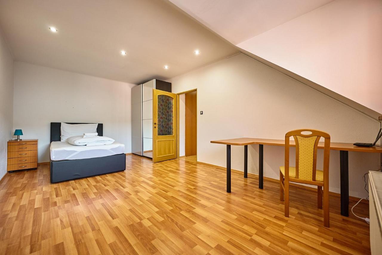 Dependance Patriot Trnava Hotel Ngoại thất bức ảnh