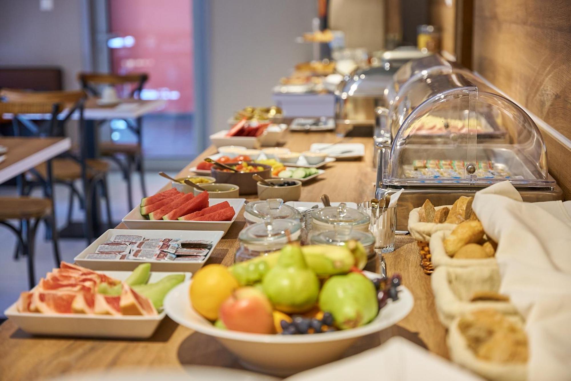 Dependance Patriot Trnava Hotel Ngoại thất bức ảnh